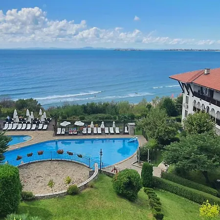 Апартаменты Panorama Sea View *